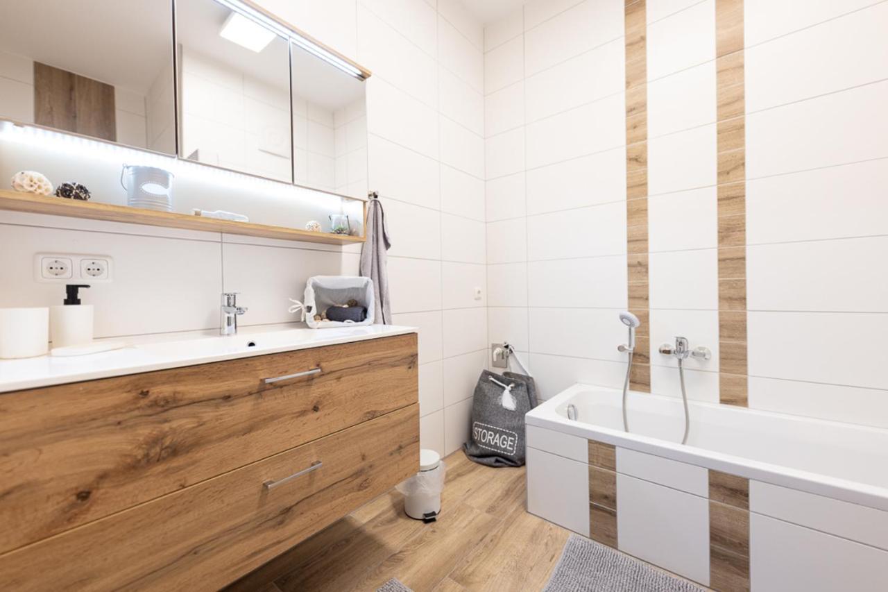 Landhofmuehle Apartment Eltendorf Bagian luar foto