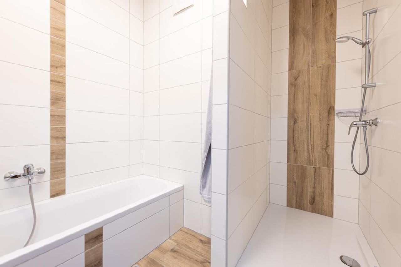 Landhofmuehle Apartment Eltendorf Bagian luar foto